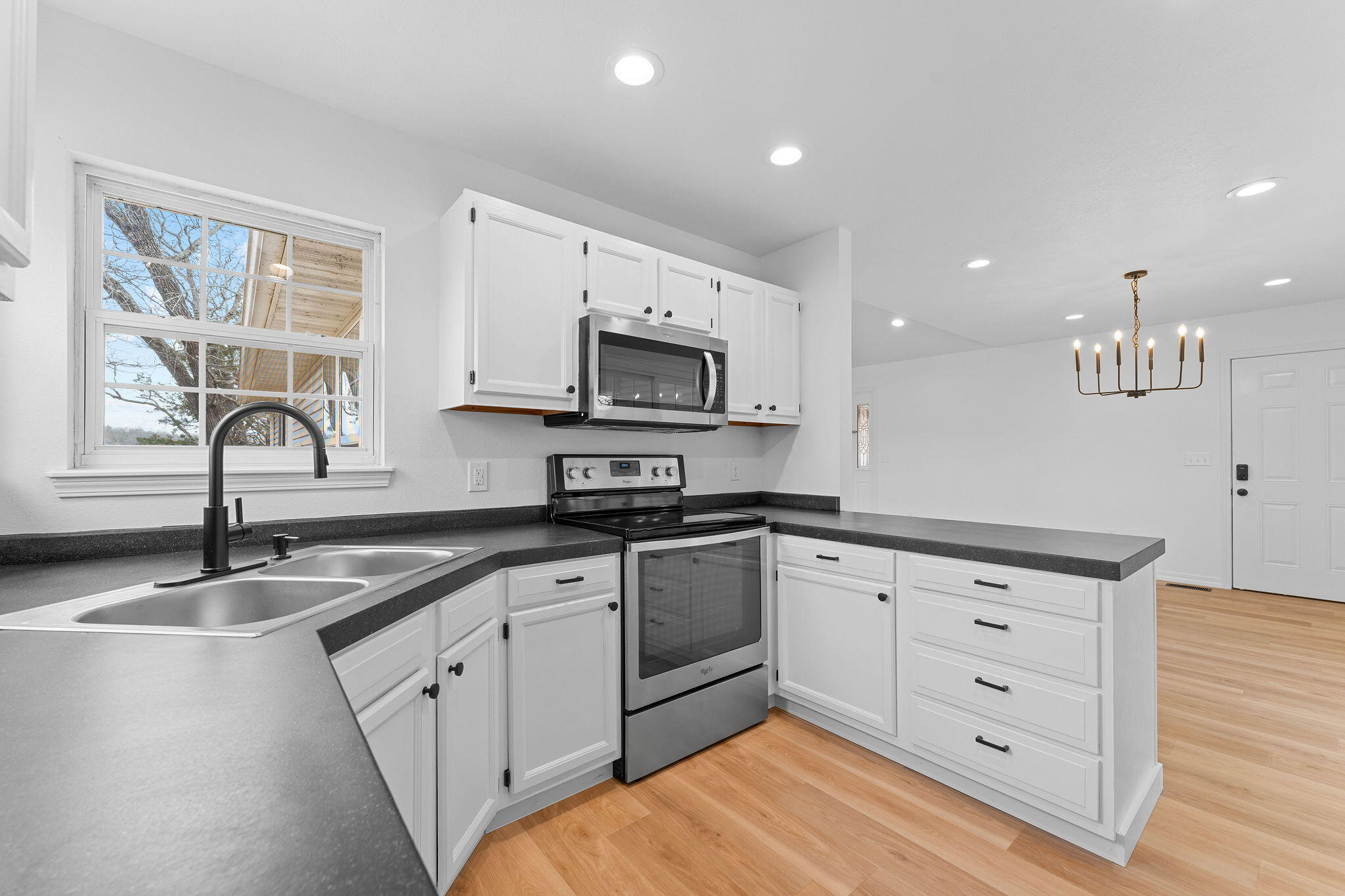 459 Greenbriar Drive