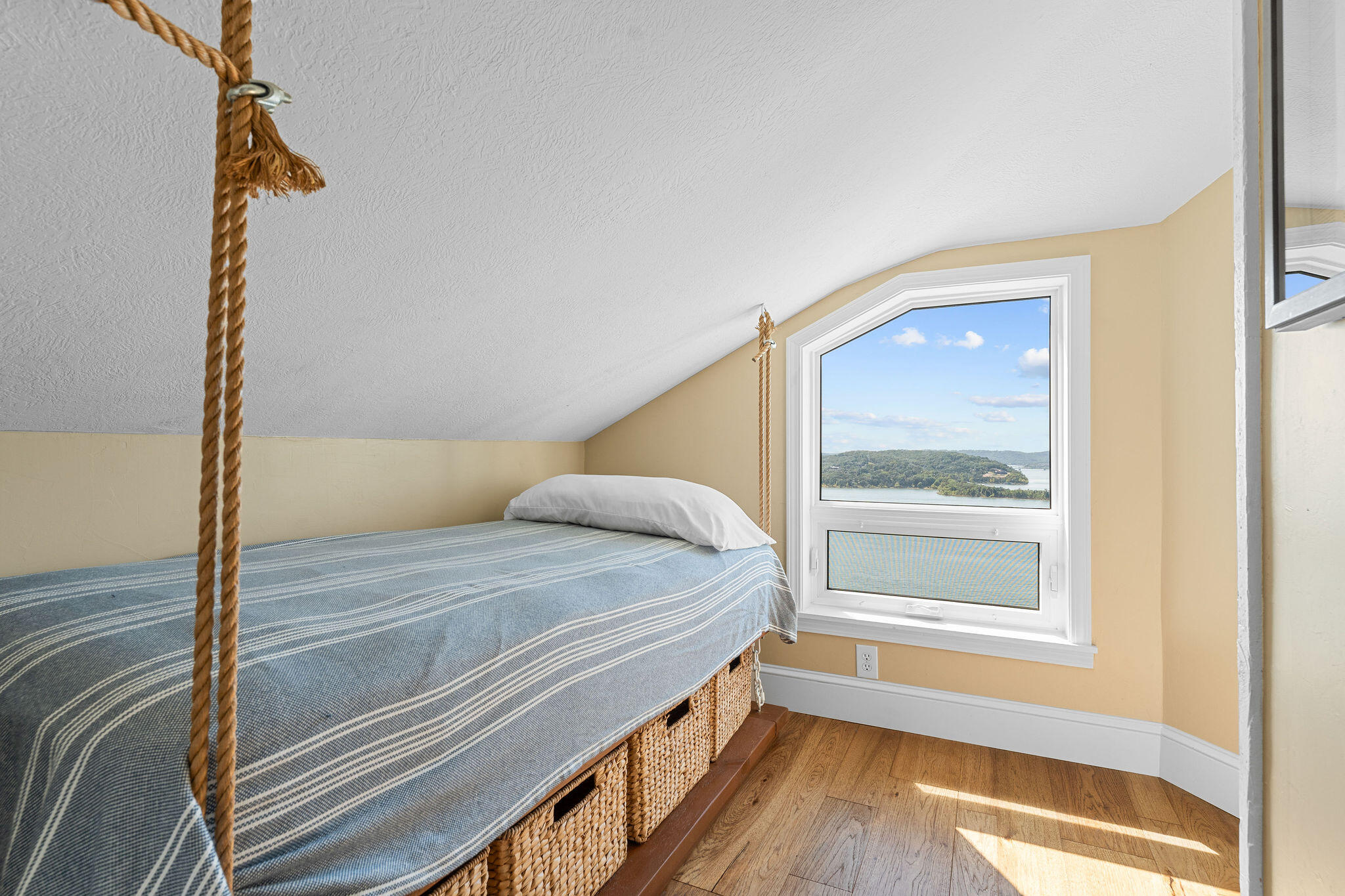 375 Slane Chapel Road