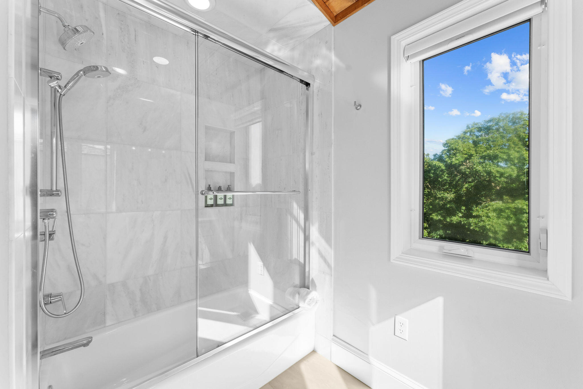 375 Slane Chapel Road