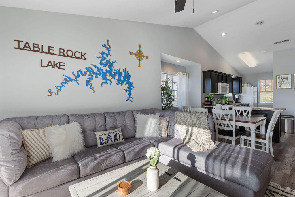 13 Woodpecker Lane Unit: 6