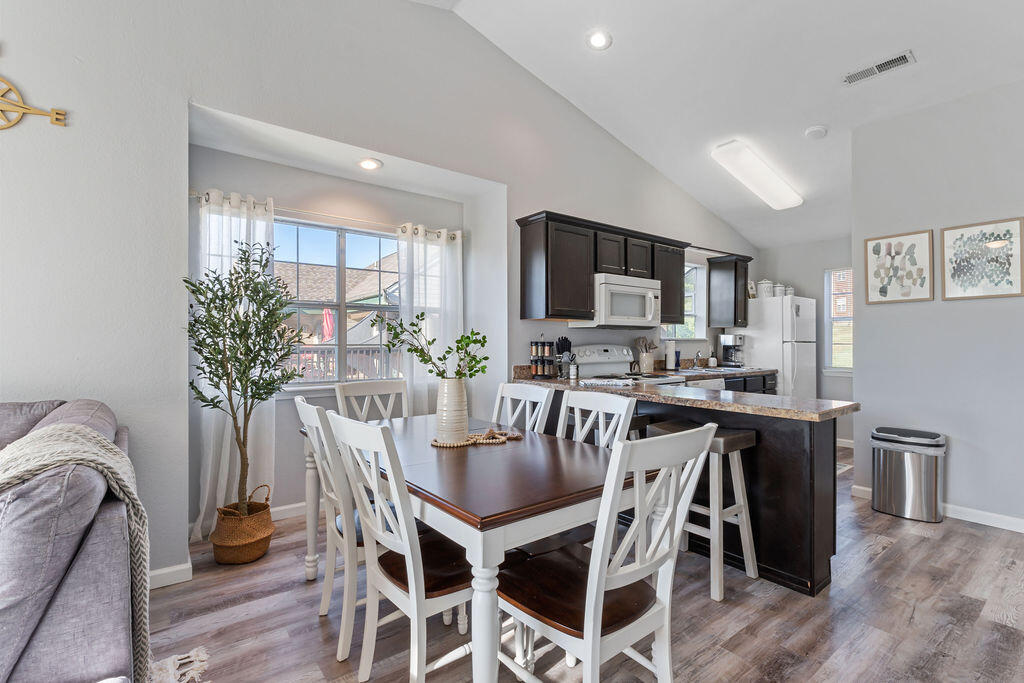 13 Woodpecker Lane Unit: 6