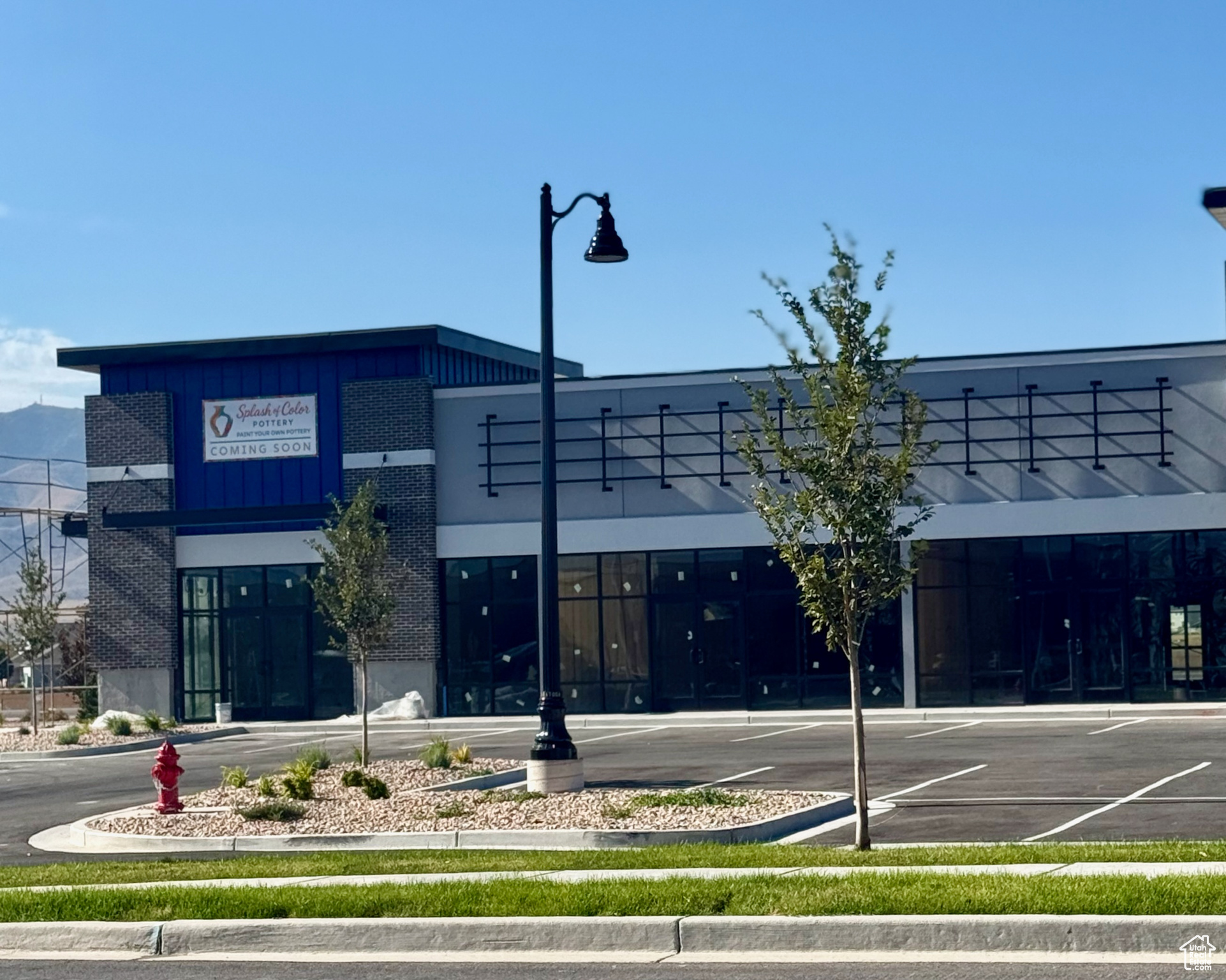 166 W PIONEER XING