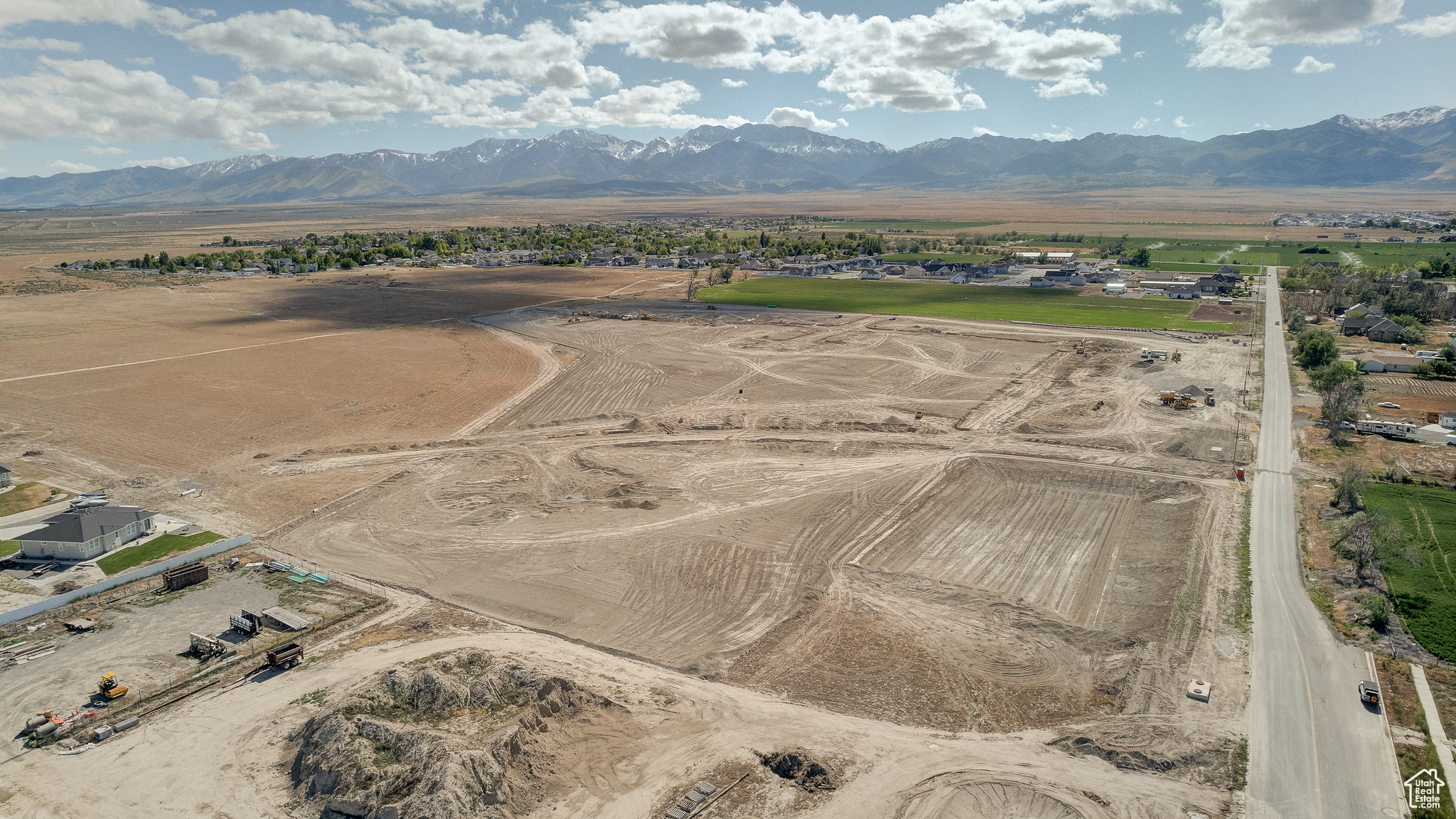 523 E HETFIELD DR Unit: 103