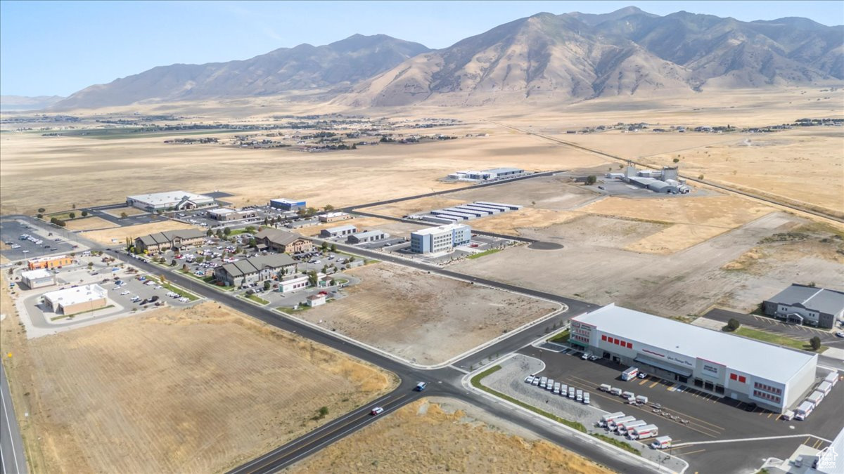 2252 N 400 E Unit: 102