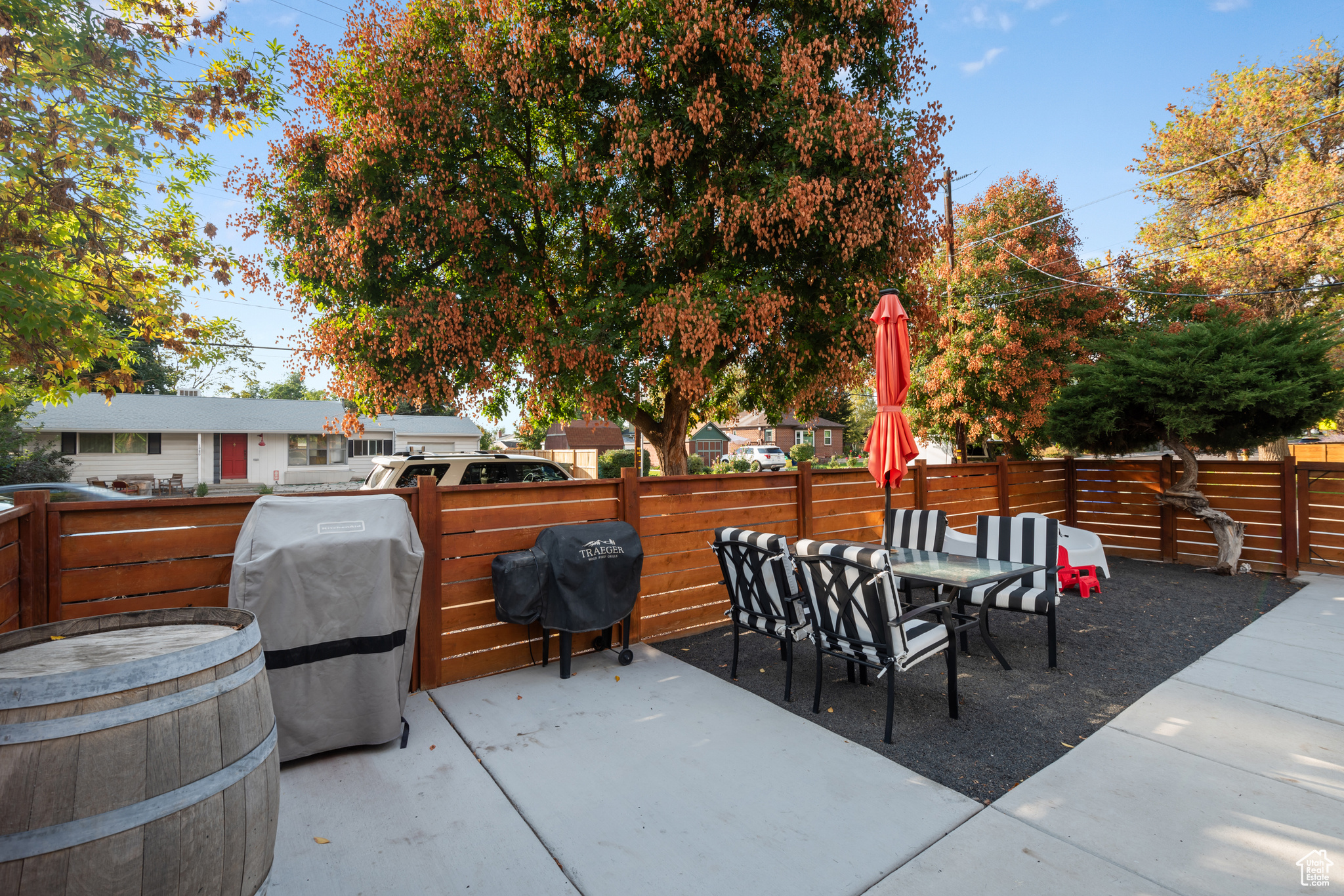 1903 E REDONDO AVE