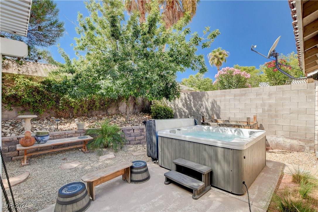 8917 Big Plantation Avenue