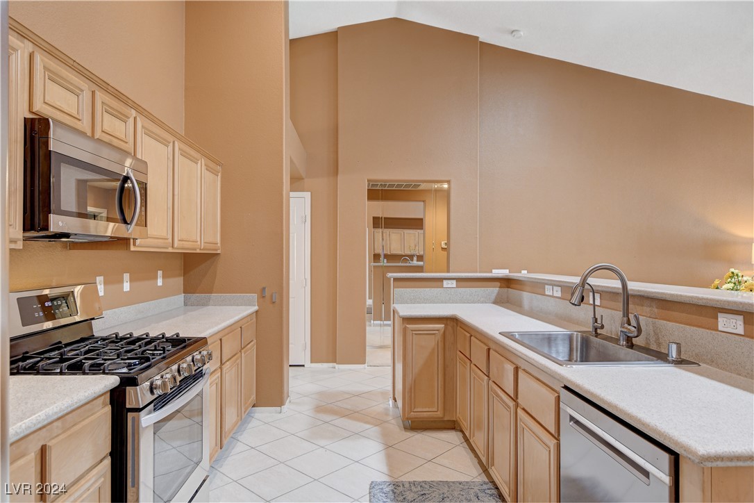 8917 Big Plantation Avenue