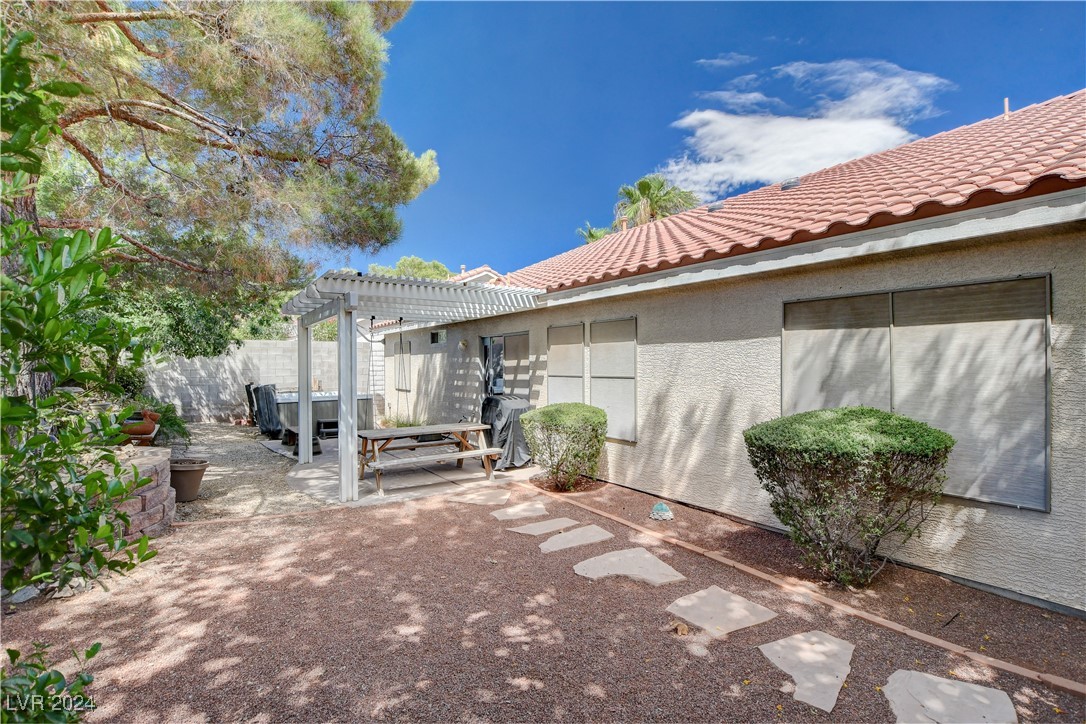 8917 Big Plantation Avenue