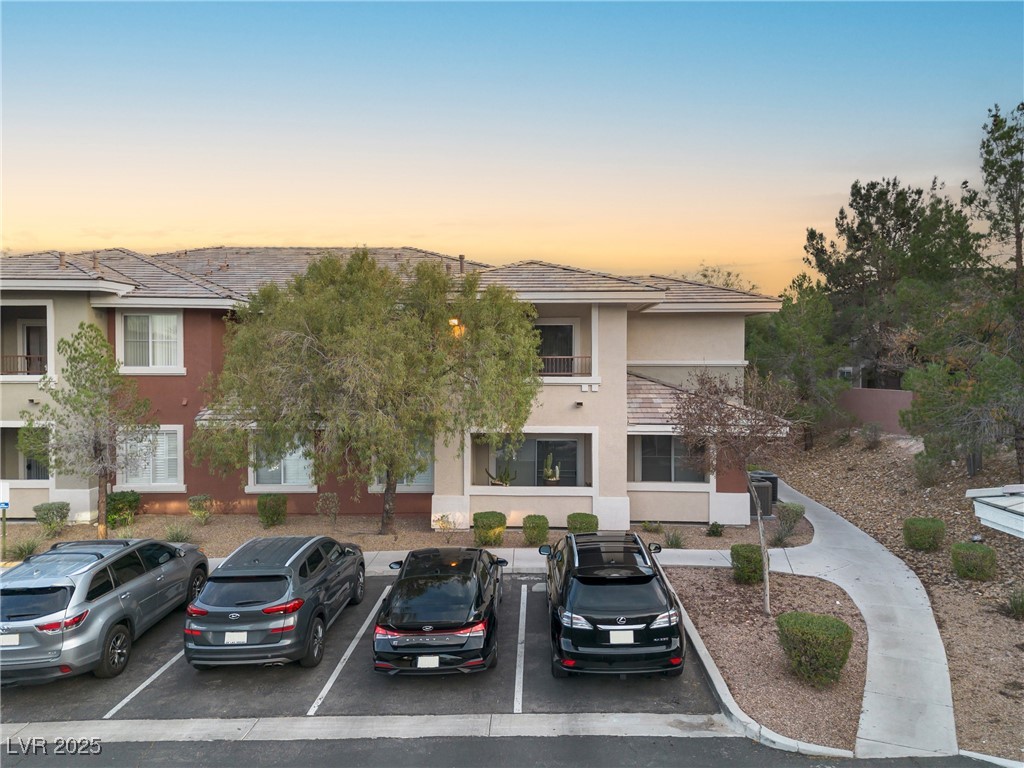 900 Domnus Lane 102