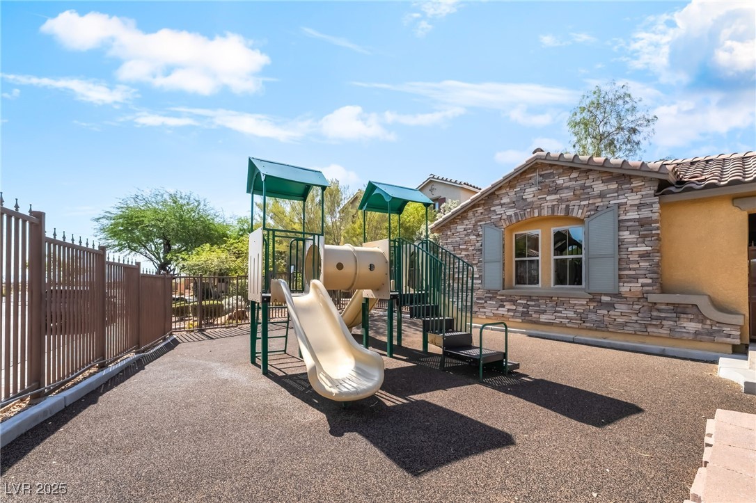 10917 Mount Pendleton Street