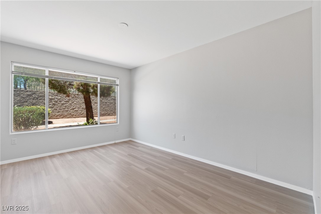 5710 East Tropicana Avenue 1184