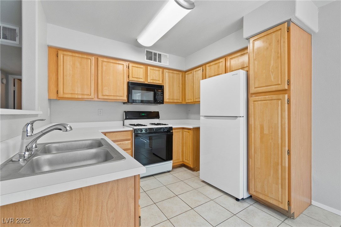 5710 East Tropicana Avenue 1184