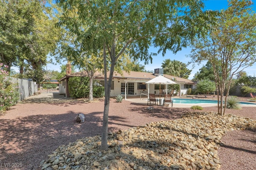 3681 South Rosecrest Circle