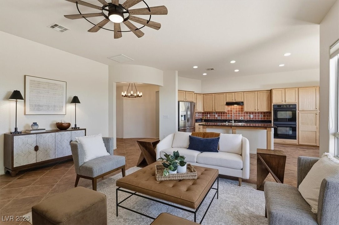 336 Corsicana Street