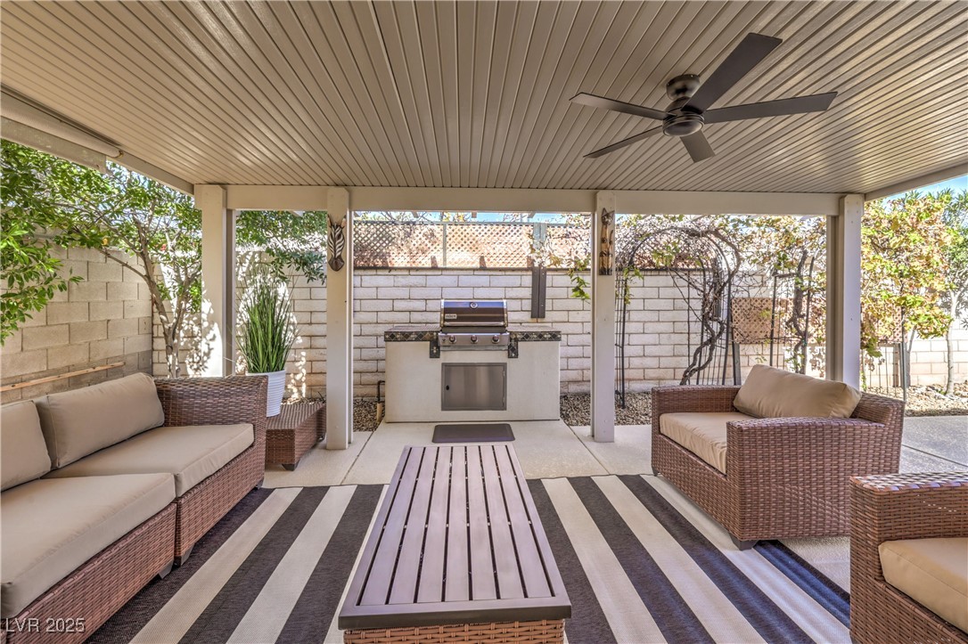 8900 Big Plantation Avenue