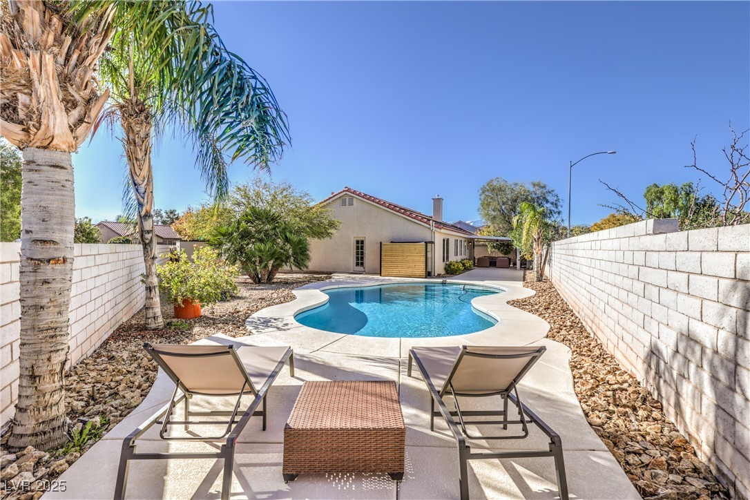 8900 Big Plantation Avenue