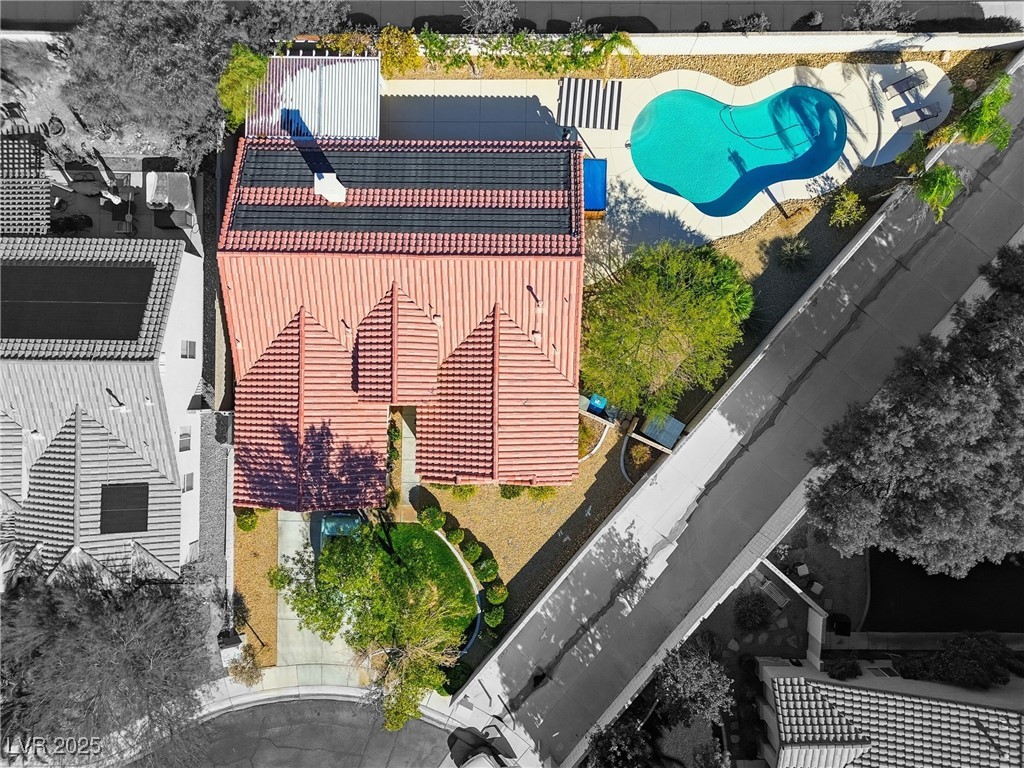 8900 Big Plantation Avenue