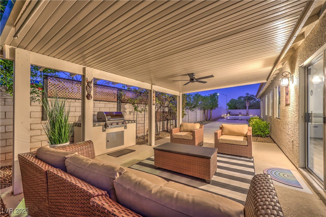 8900 Big Plantation Avenue