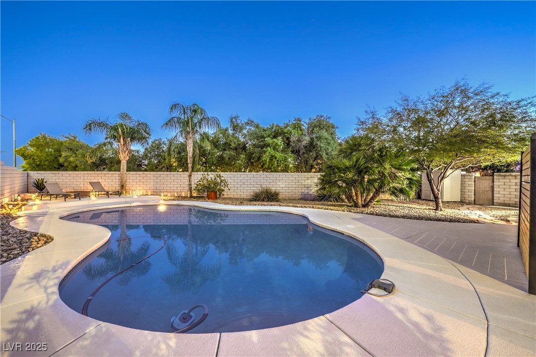 8900 Big Plantation Avenue