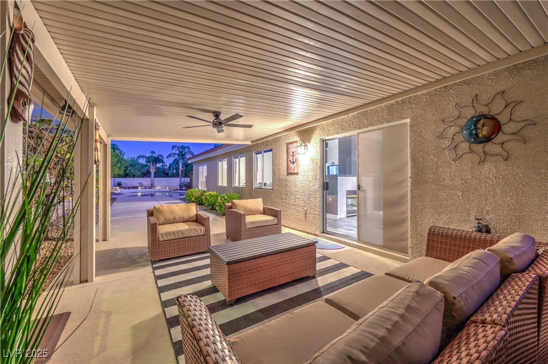 8900 Big Plantation Avenue