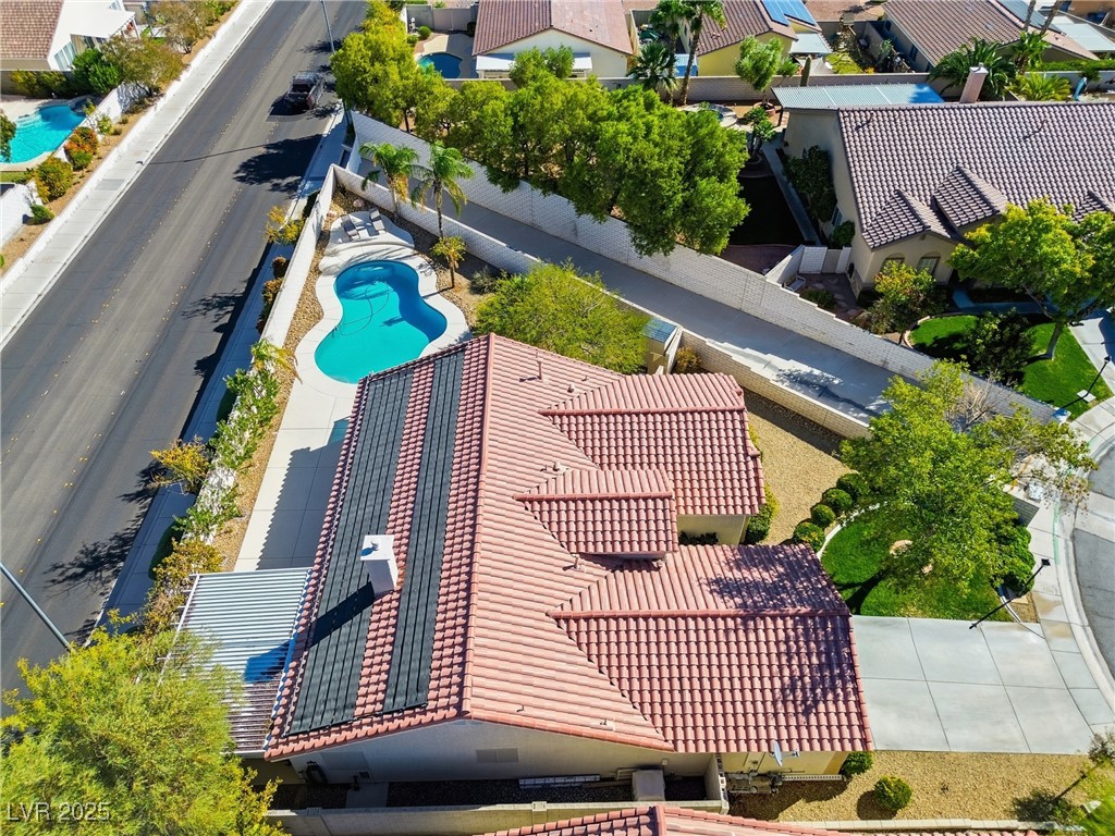 8900 Big Plantation Avenue