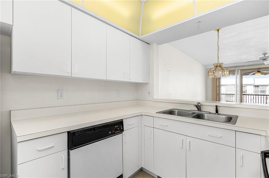 4491 Bay Beach LN # 133