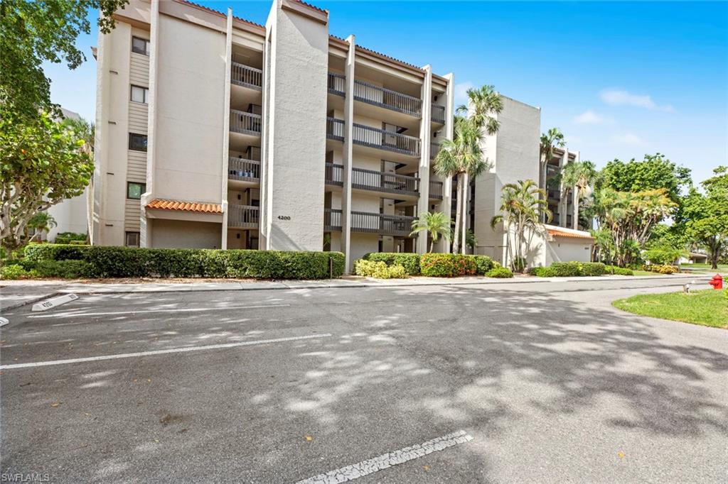4200 Steamboat BEND Unit: 102