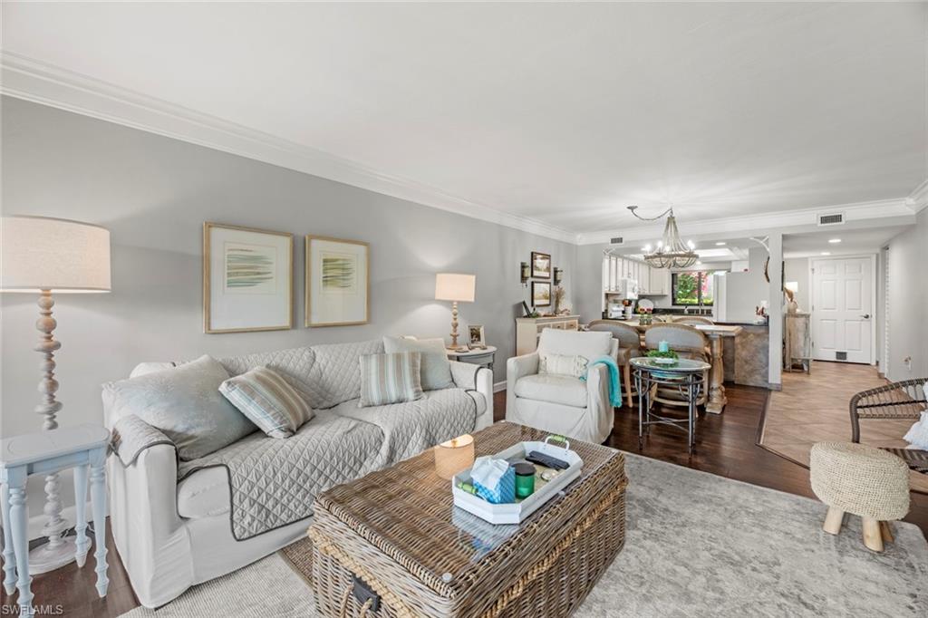 4200 Steamboat BEND Unit: 102
