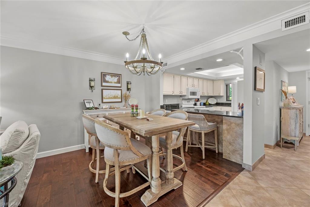 4200 Steamboat BEND Unit: 102