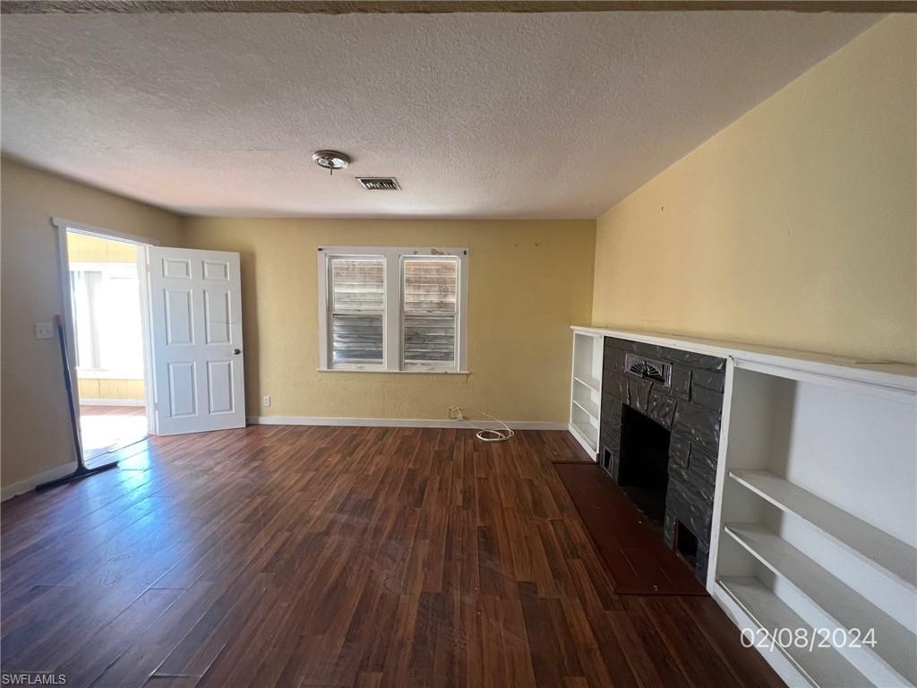 2311 Katherine ST