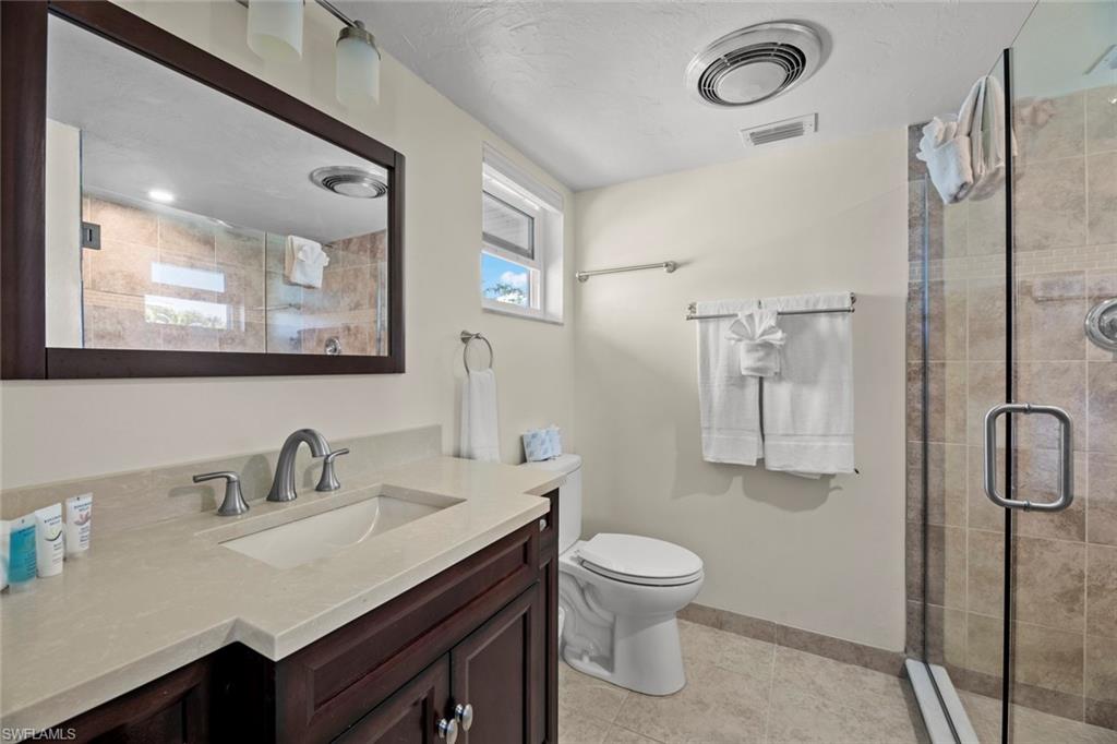 5570 Avenida Pescadora