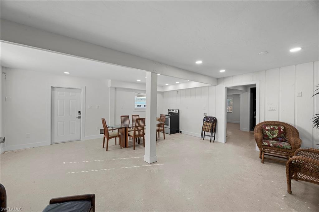 5570 Avenida Pescadora