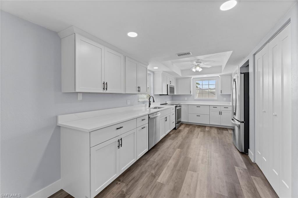 3061 Shell Mound BLVD