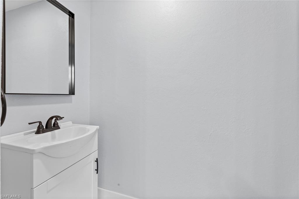 3061 Shell Mound BLVD