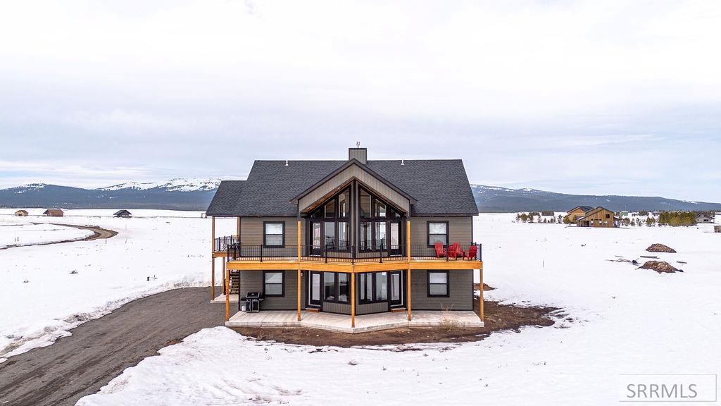 3425 Kestrel, Island Park