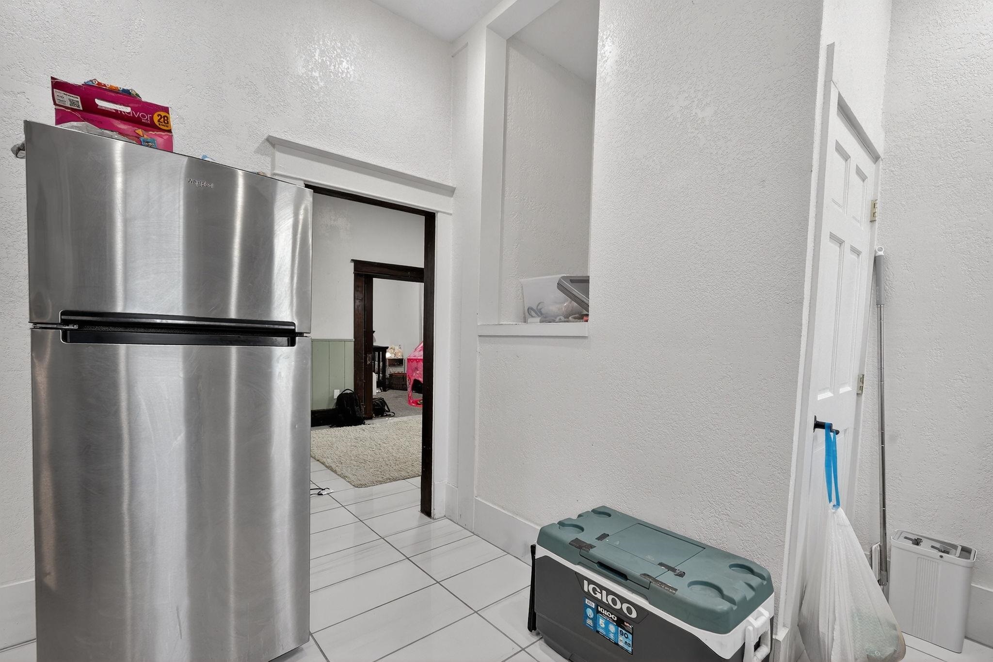 528 W Fremont St