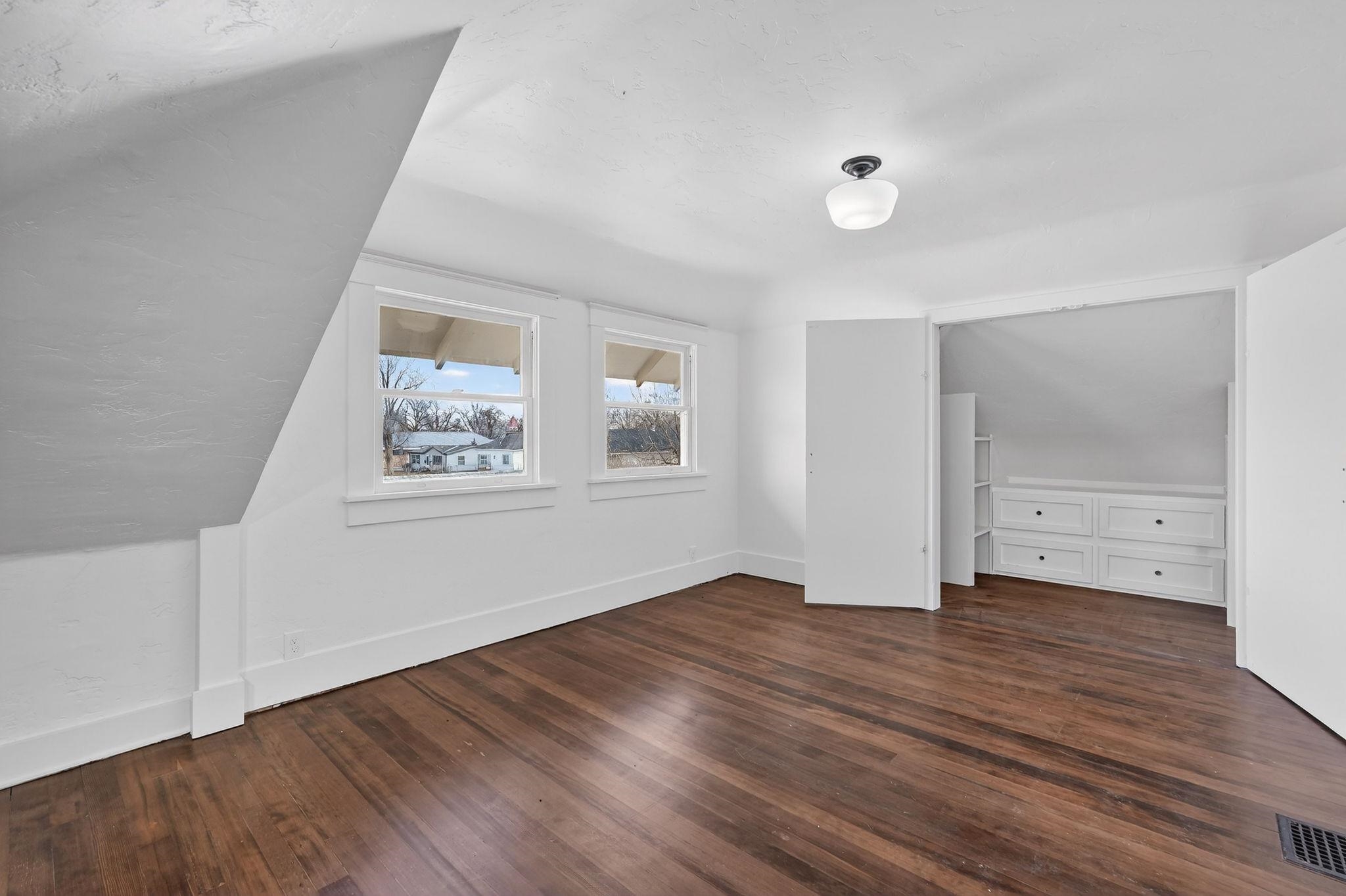 275 Polk St