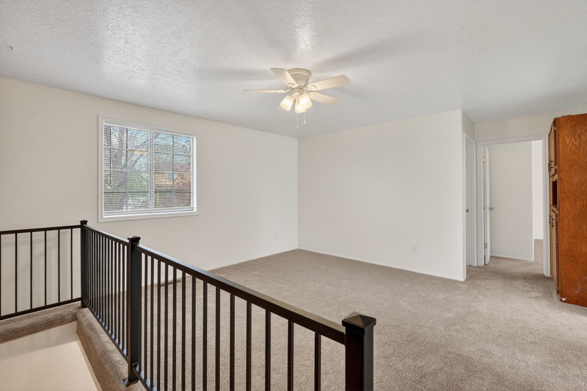87 Plateau Dr