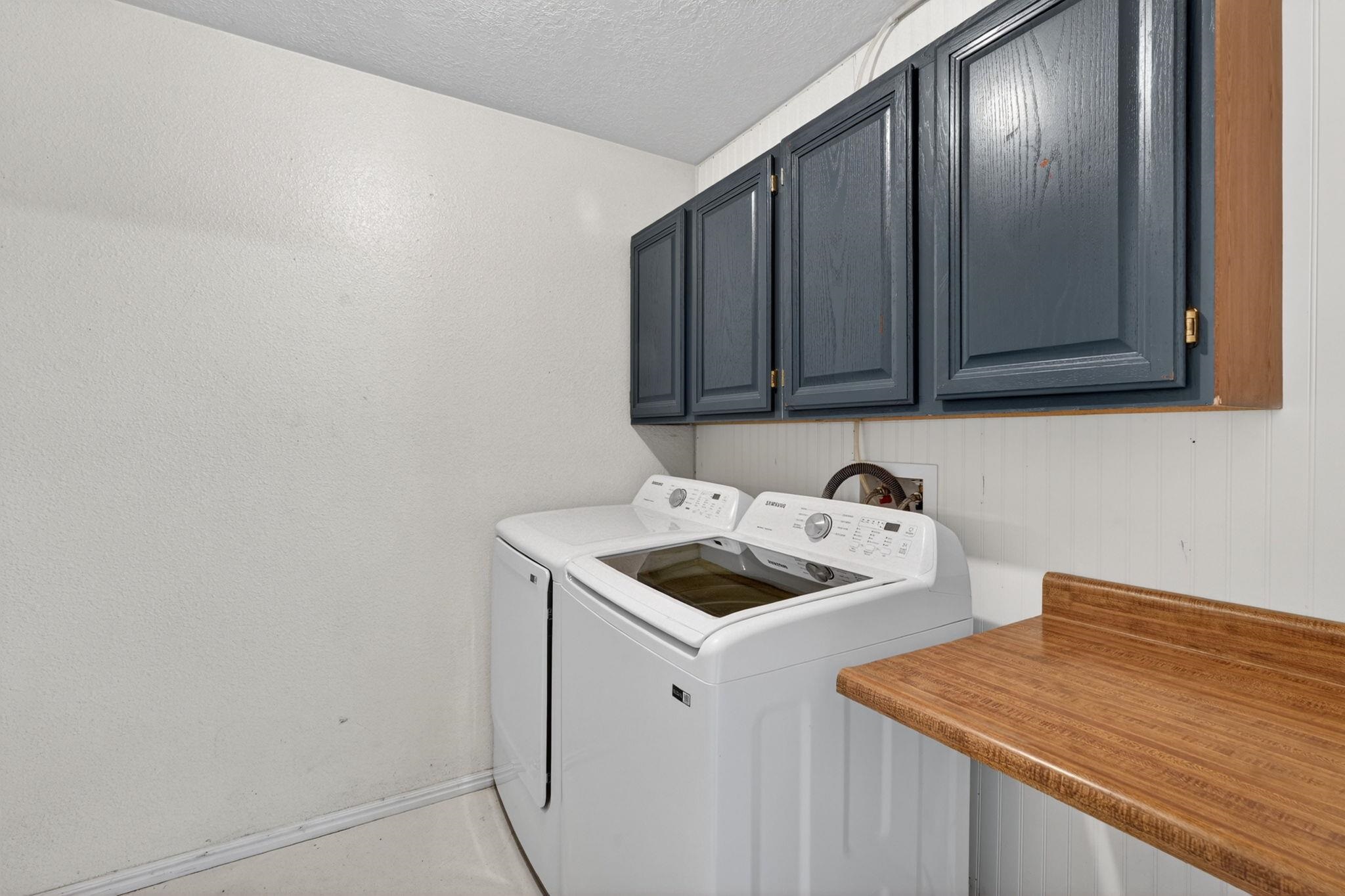 87 Plateau Dr