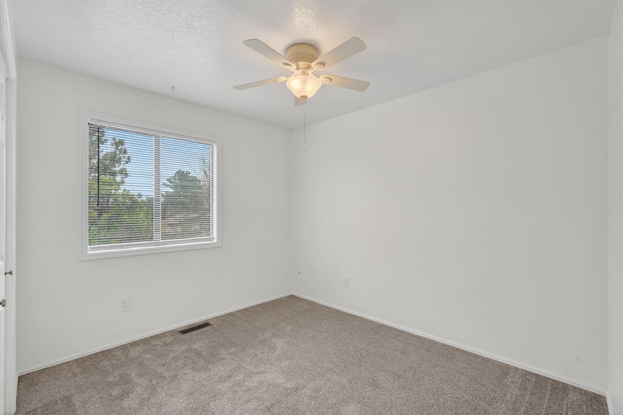 87 Plateau Dr