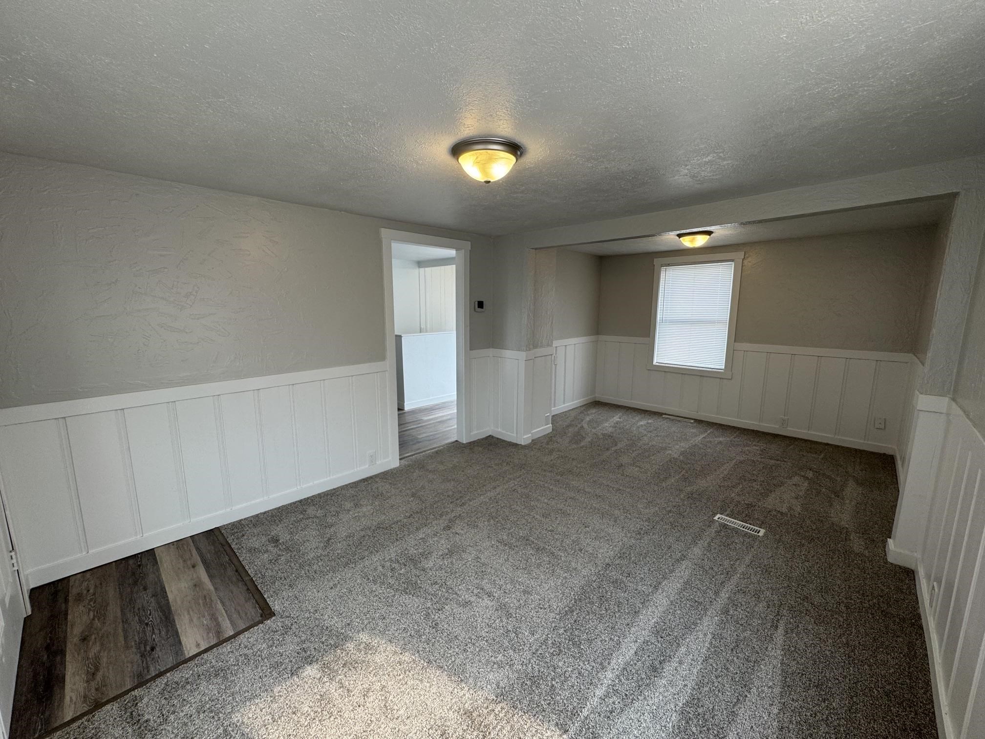 110 Topaz St