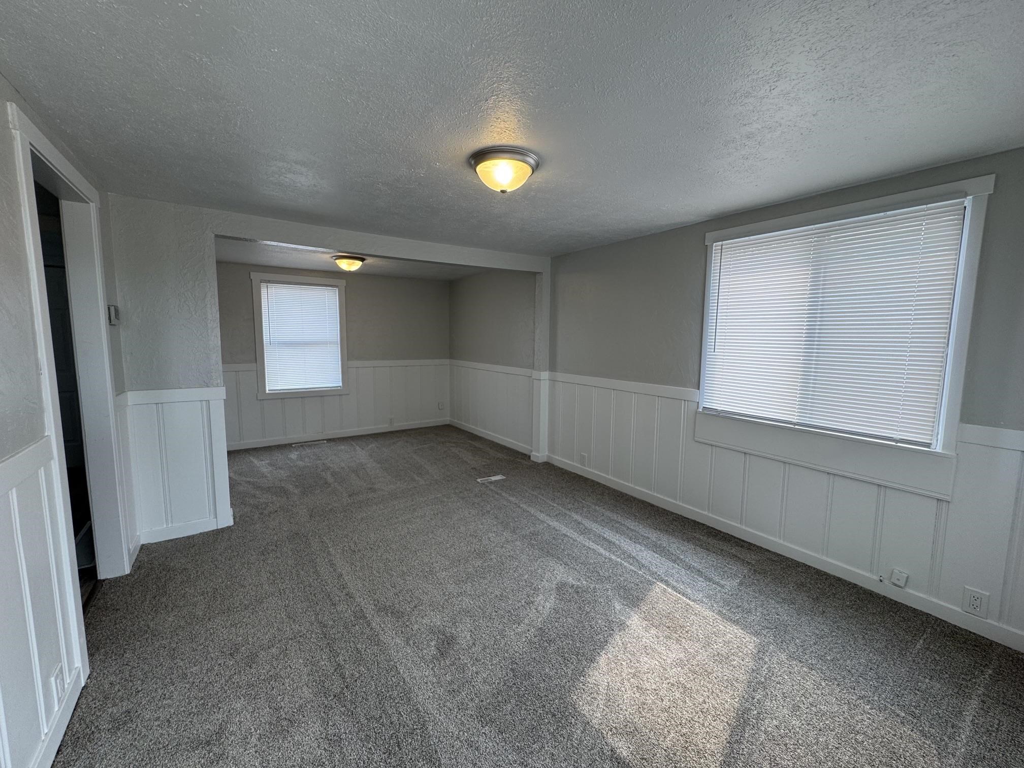110 Topaz St