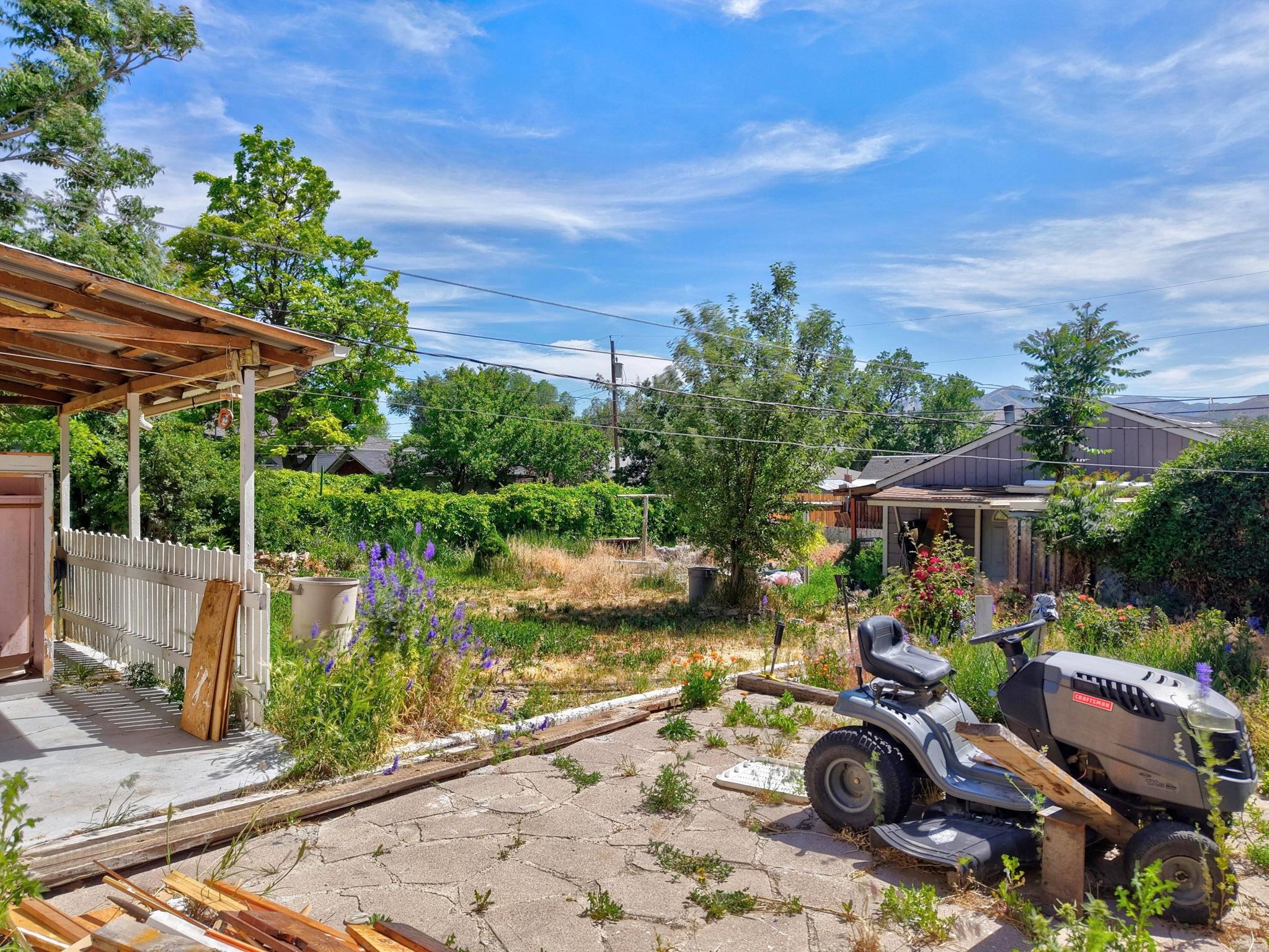 331 N 14th Ave
