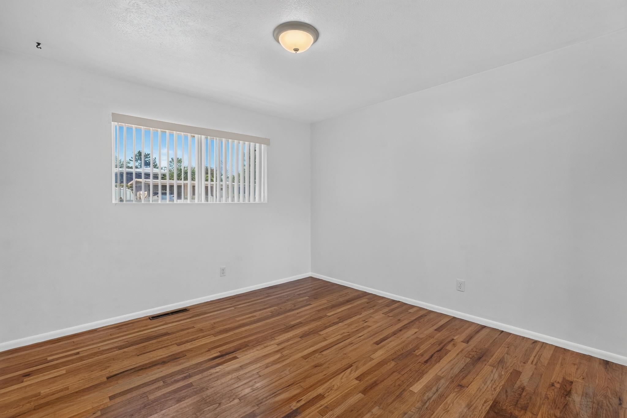 1126 La Brea