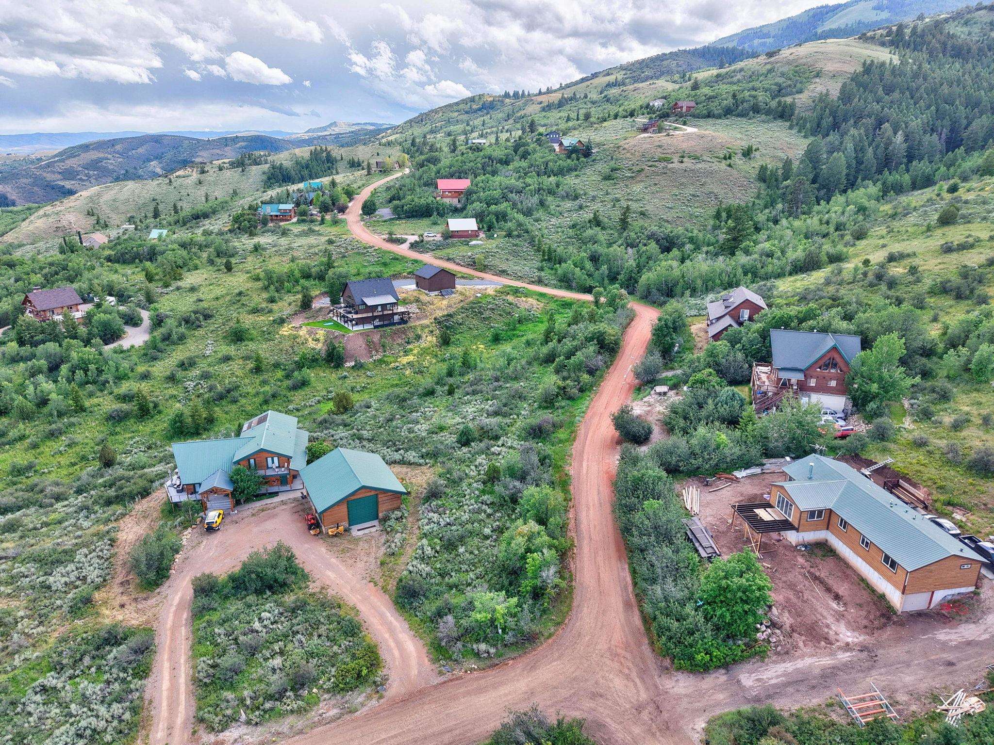 496 Hickock Dr