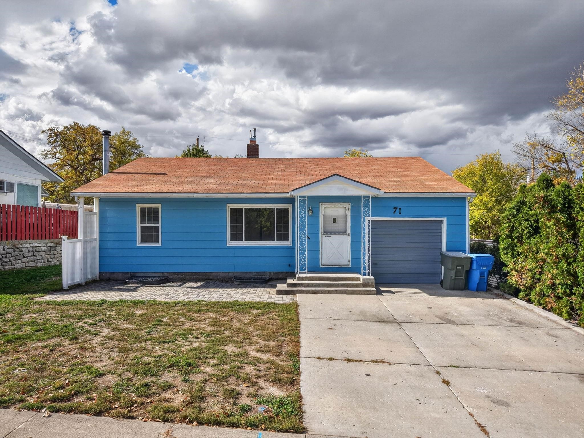 71 Hillcrest
