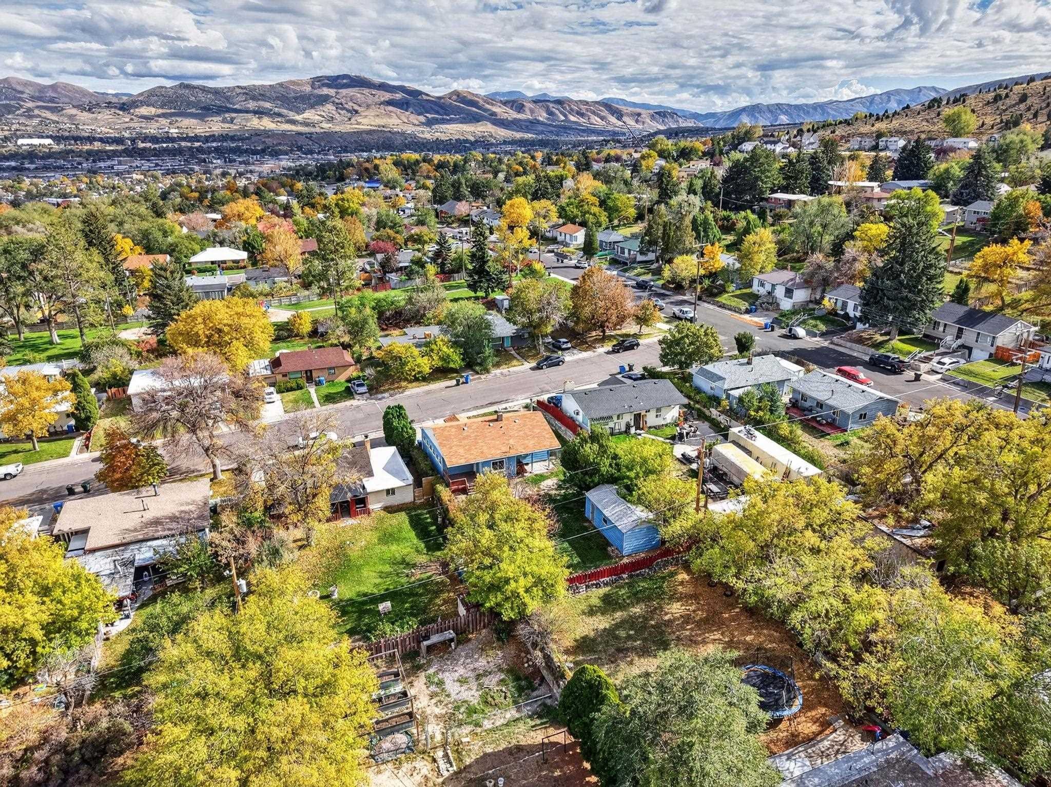 71 Hillcrest