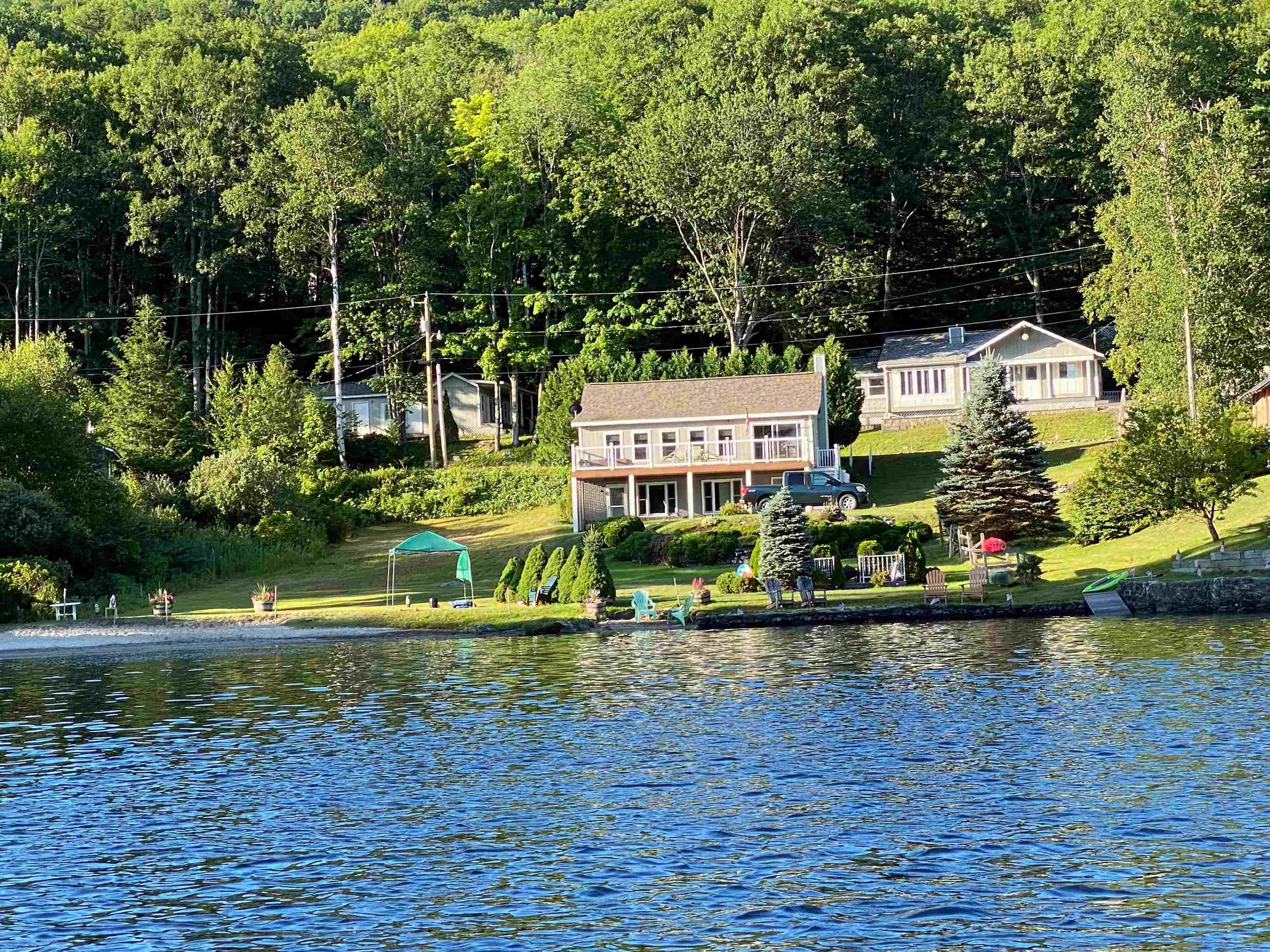 77 Lakewood Manor