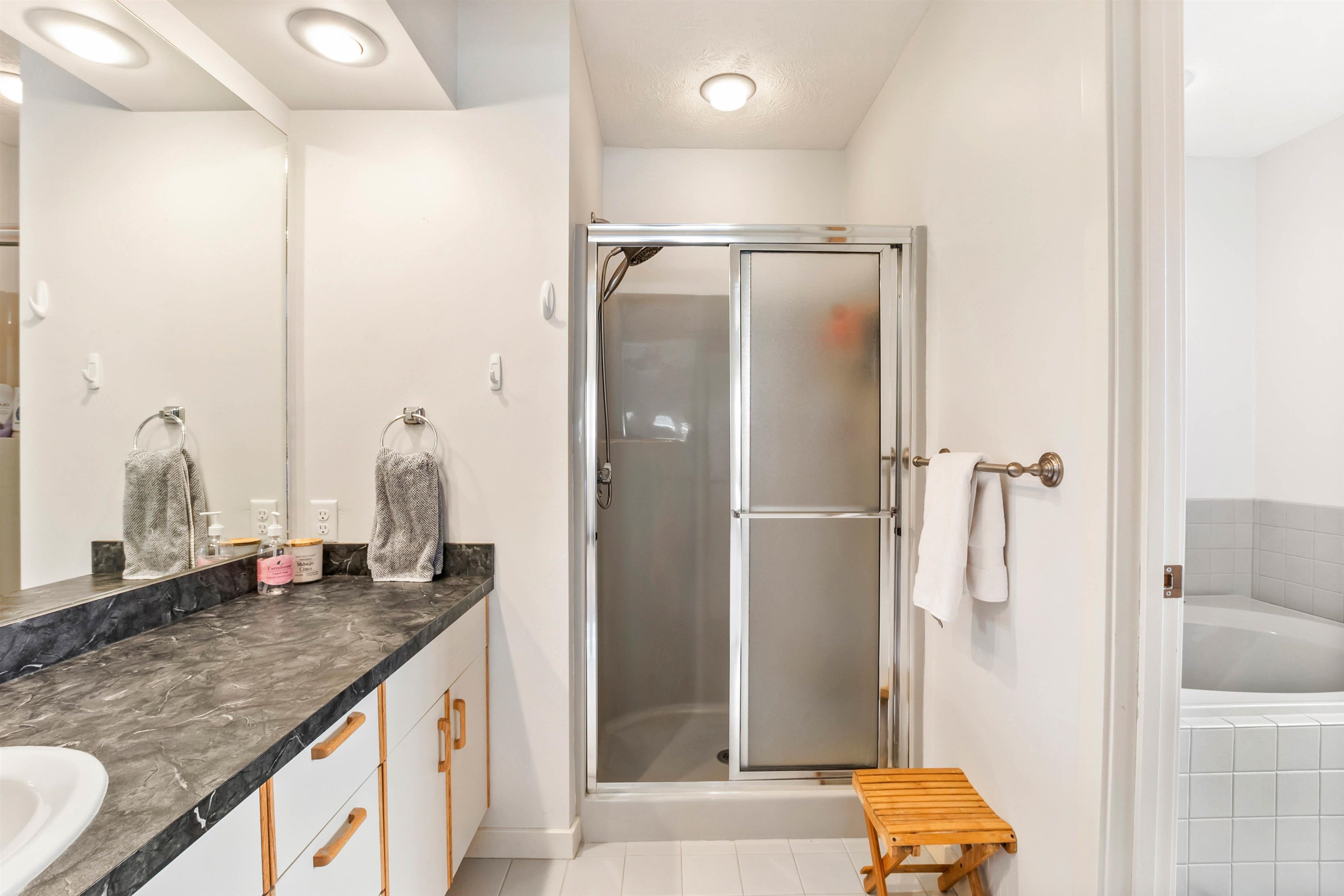 11 North Peak Road Unit: 11