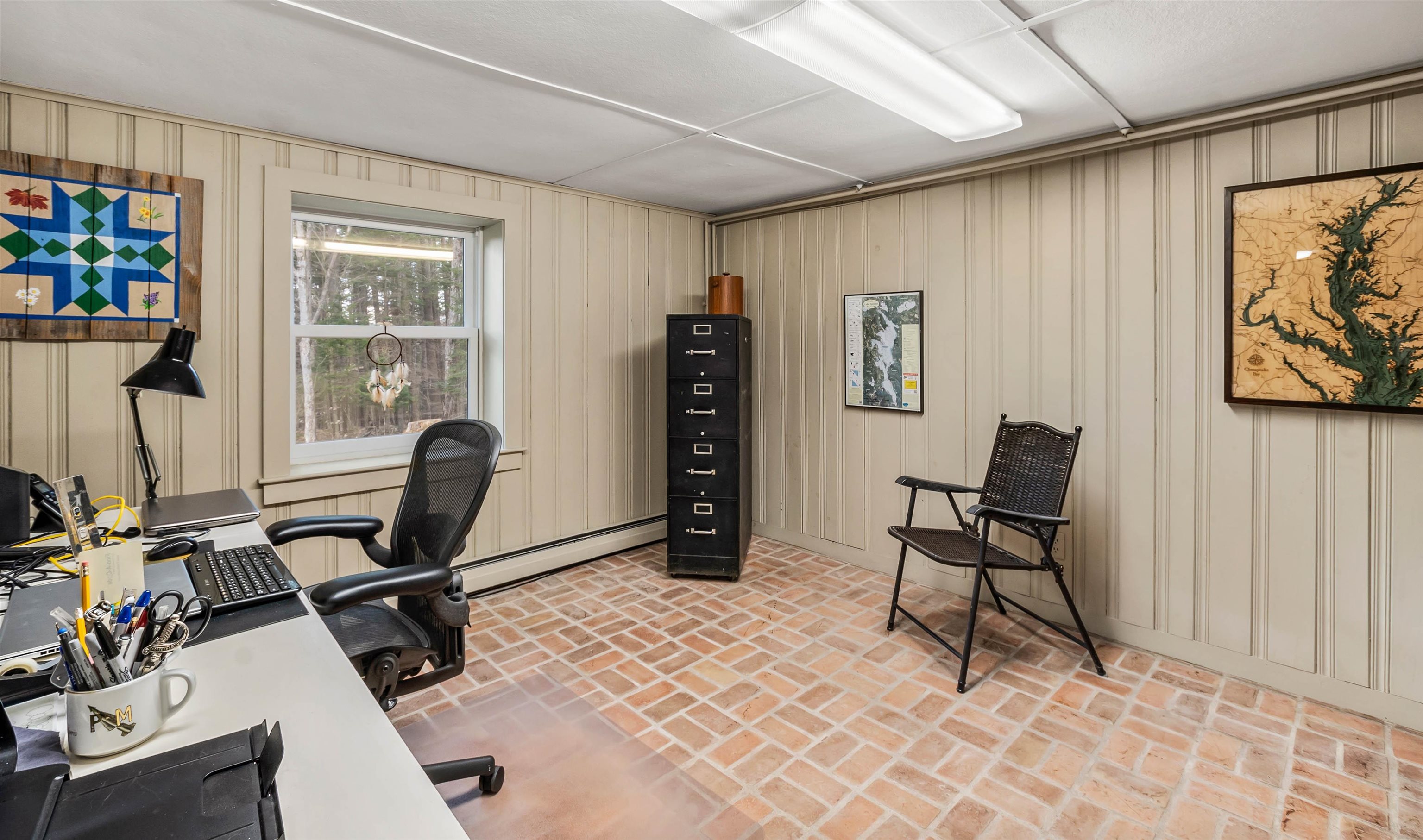 83 Squires Lane